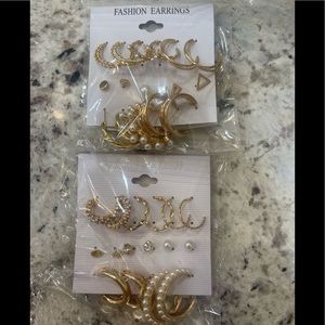 Two pack of earrings